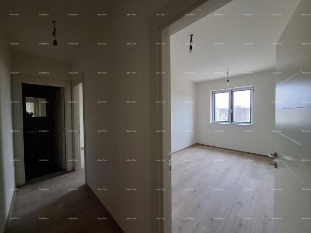 Stan Prodaja stanova u novom poslovno - stambenom projektu, Poreč, C302-zgrada C
