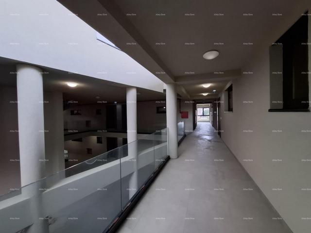 Stan Prodaja stanova u novom poslovno - stambenom projektu, Poreč, C302-zgrada C
