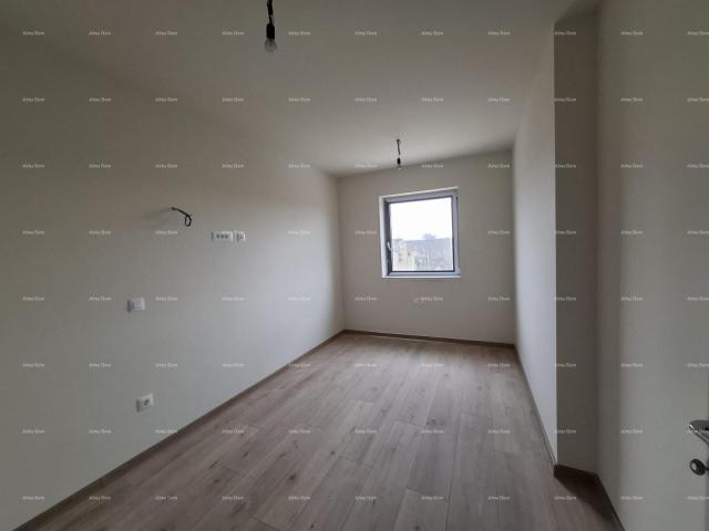 Stan Prodaja stanova u novom poslovno - stambenom projektu, Poreč, C302-zgrada C