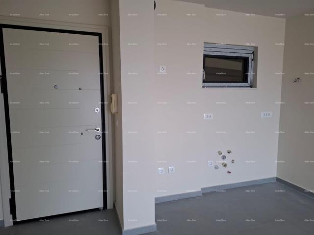 Stan Prodaja stanova u novom poslovno - stambenom projektu, Poreč, C302-zgrada C