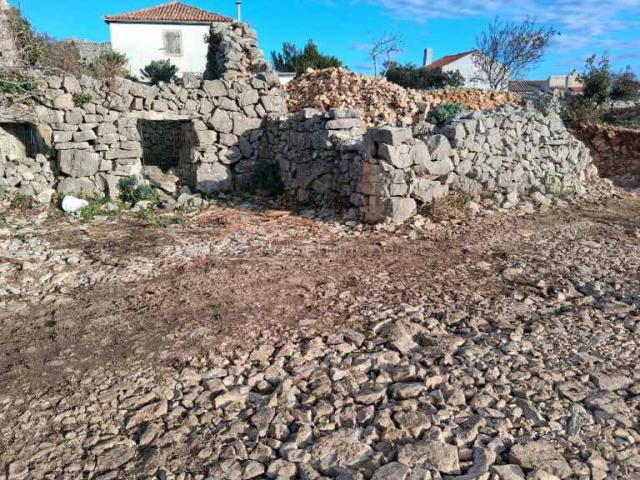 Belej, Otok Cres - Kuća (Ruševina), 20 m2