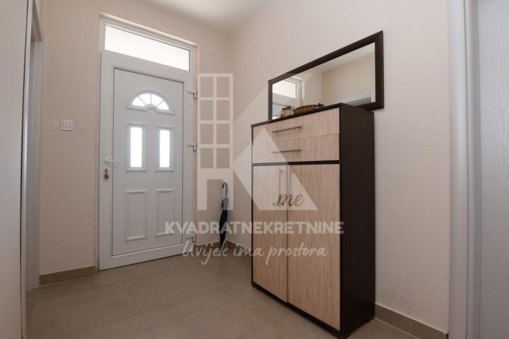 Prodaja, Kuća, Podgorica, Malo Brdo, 130m2