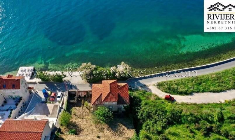 Authentic stone house Prcanj Kotor for sale