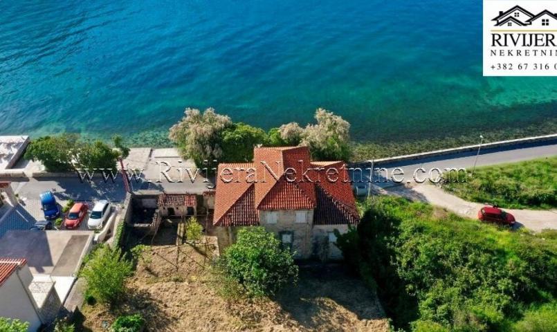 Authentic stone house Prcanj Kotor for sale