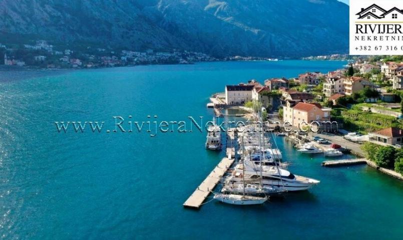 Authentic stone house Prcanj Kotor for sale