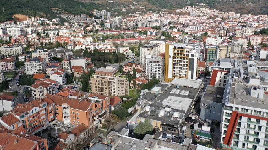 Prodaja studio apartmana 26m2 u novom kompleksu u centru Budve