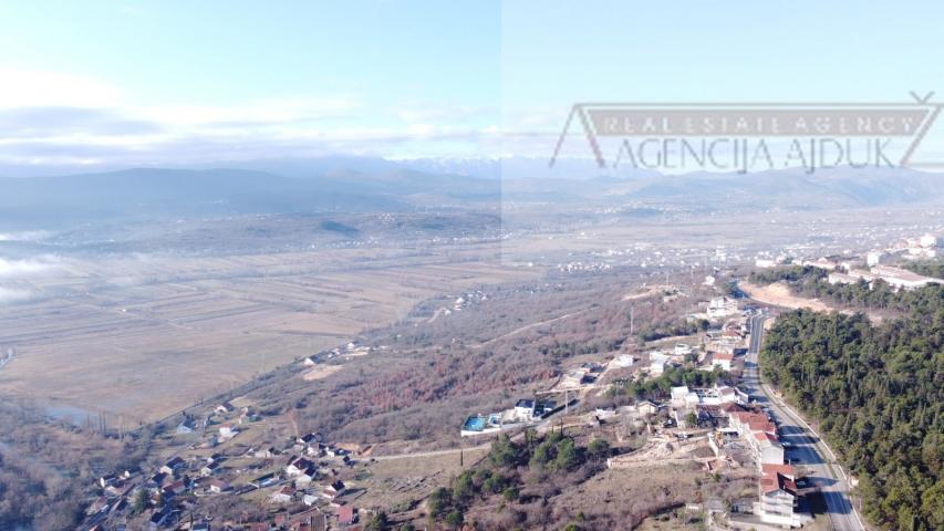 Imotski 2271 m2 građevinsko zemljište - NOVO!
