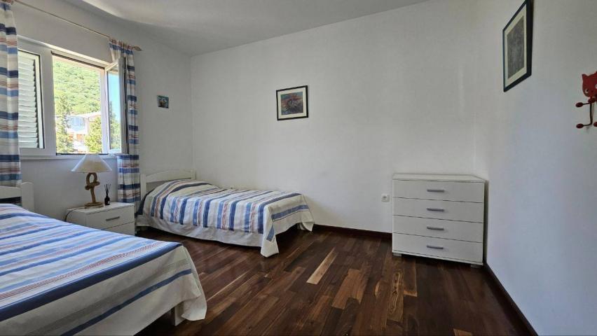 Prodaja, Stan, 90m2 , DONJA LASTVA
