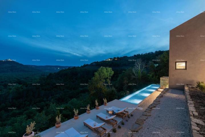 Kuća Luksuzna vila s pogledom na Motovun!