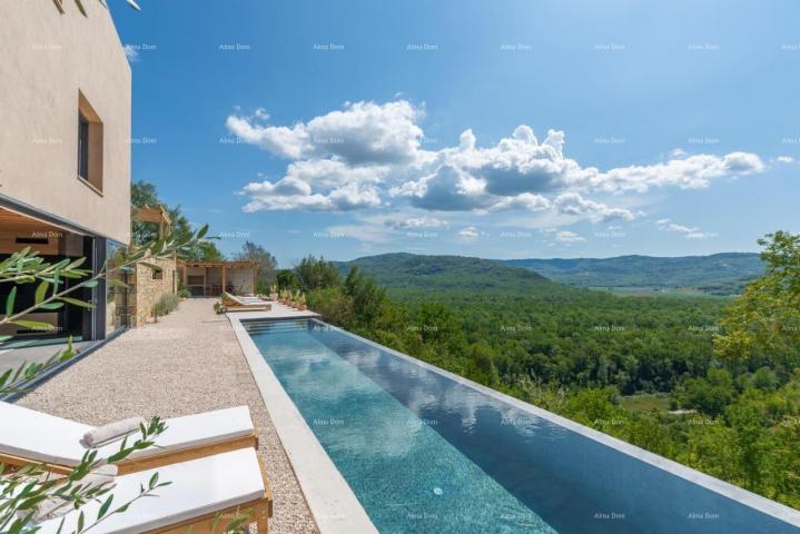 Kuća Luksuzna vila s pogledom na Motovun!