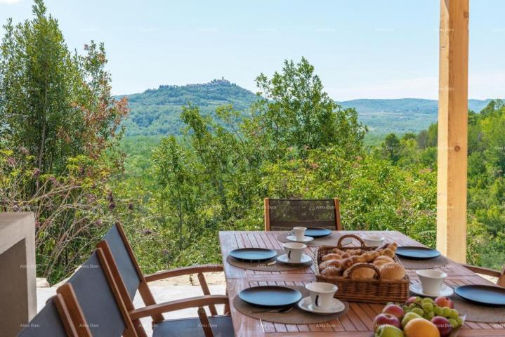 Kuća Luksuzna vila s pogledom na Motovun!