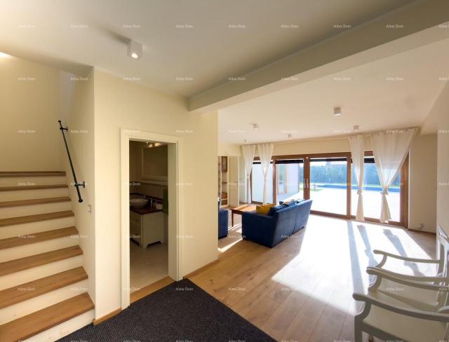 House We are selling a villa with a view of Brijuni!