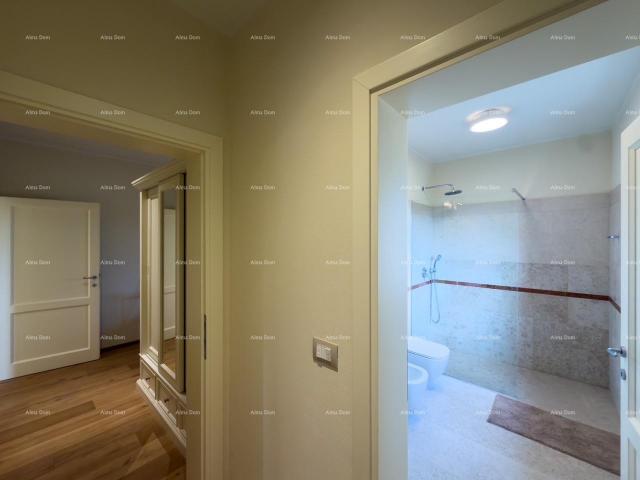 House We are selling a villa with a view of Brijuni!