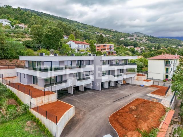 LOVRAN - Vrhunska novogradnja s pogledom na more
