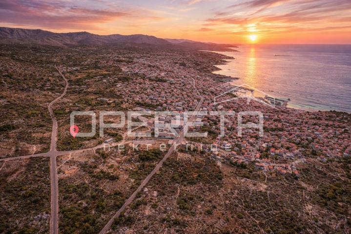 Zemljište u gospodarskoj zoni Vodica, 6014 m2
