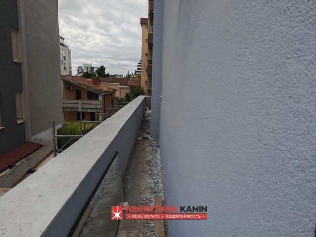 Dvosoban stan 64m2 u novogradnji, Centar, Budva