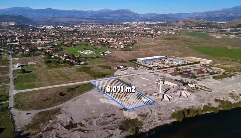 Plac sa projektom za gradnju logističkog centra, Podgorica