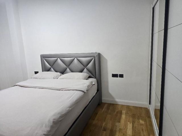 Trosoban stan, 130m2, Dalmatinska