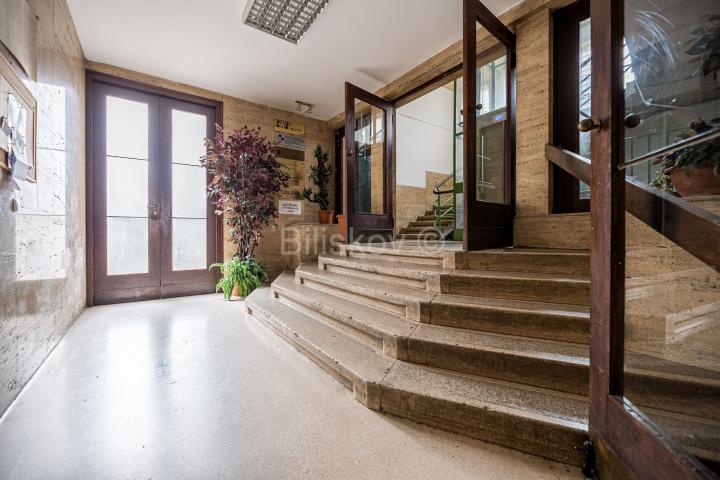 Najam, Zagreb, Donji grad, stan 175m2, na 2 katu
