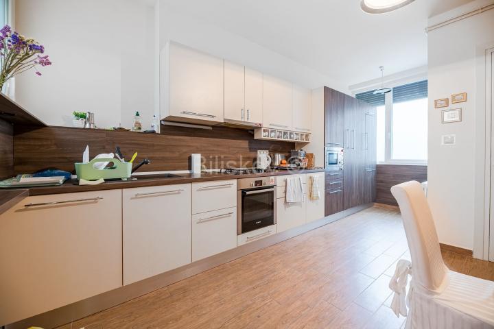 Najam, Zagreb, Donji grad, stan 175m2, na 2 katu