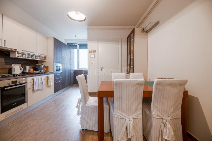Najam, Zagreb, Donji grad, stan 175m2, na 2 katu