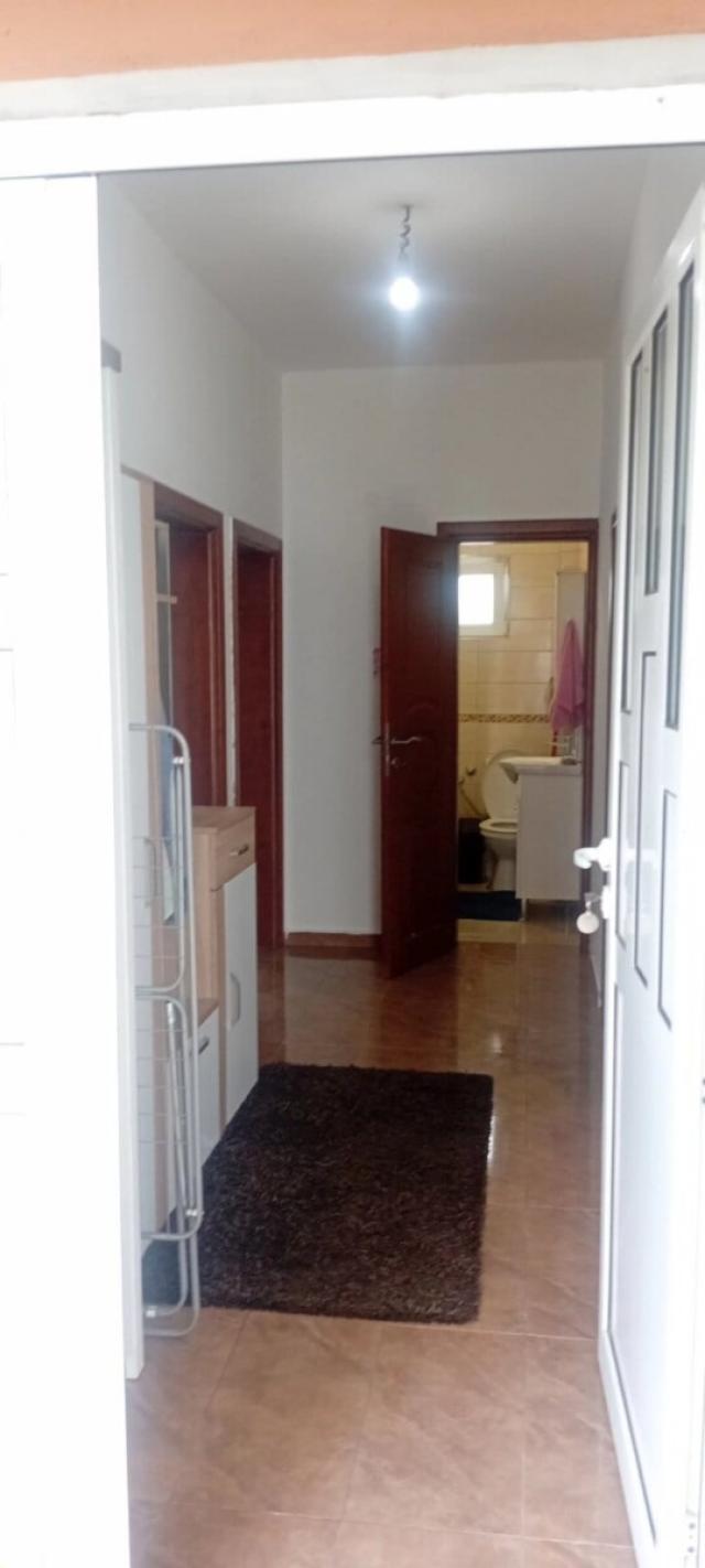 Dvosoban stan,75m2, Zlatica, IZDAVANJE