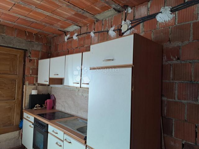 Haus Gvozd, 196m2