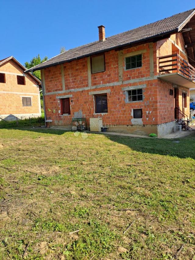 Haus Gvozd, 196m2