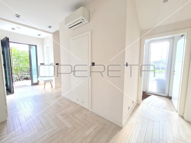 Najam, Kuća, Blato, Jurja Njavre, Dvojni objekt, 323m2