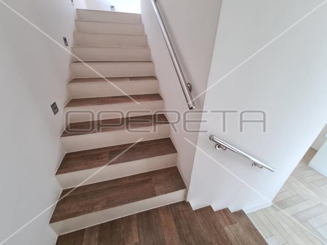 Najam, Kuća, Blato, Jurja Njavre, Dvojni objekt, 323m2