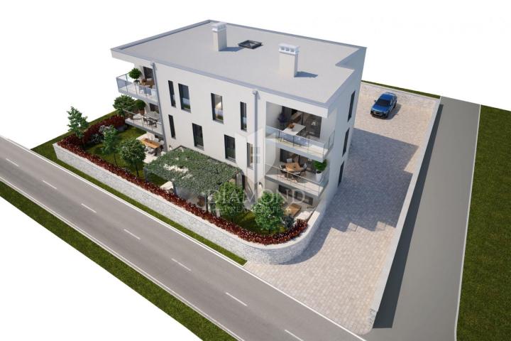 Umag, okolica novi stan 109 m2 u maloj zgradi na rubu naselja