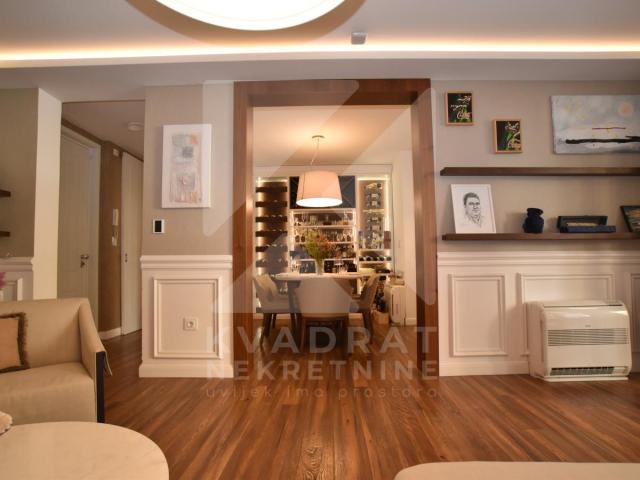 Prodaja, Trosoban stan, Podgorica, Centar, 122m2