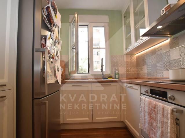 Prodaja, Trosoban stan, Podgorica, Centar, 122m2