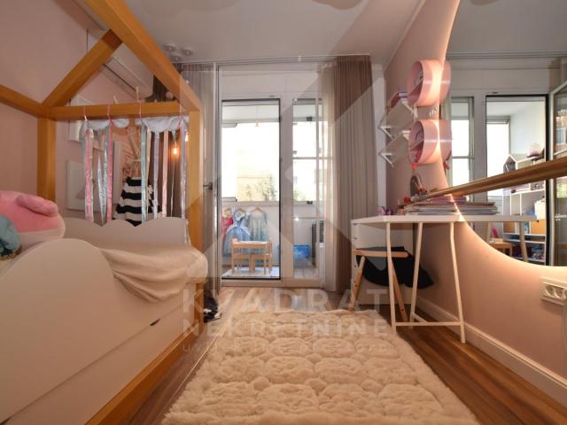 Prodaja, Trosoban stan, Podgorica, Centar, 122m2
