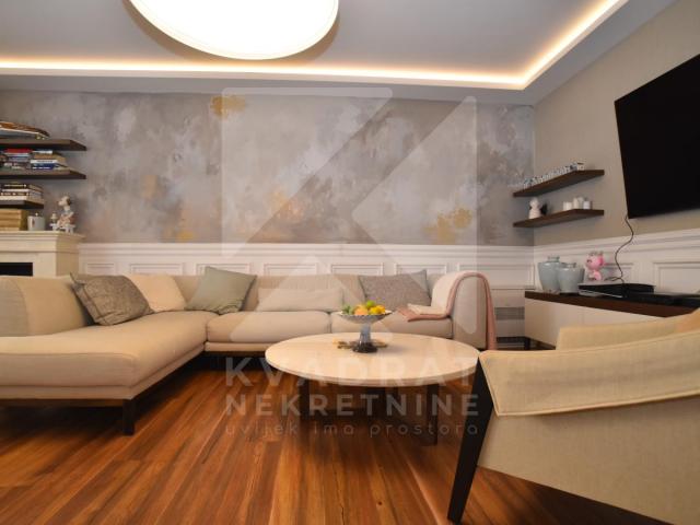 Prodaja, Trosoban stan, Podgorica, Centar, 122m2