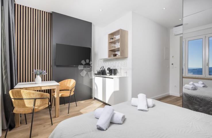 Rijeka, Centar, 156 m2. Divota od 3 stambene jedinice!
