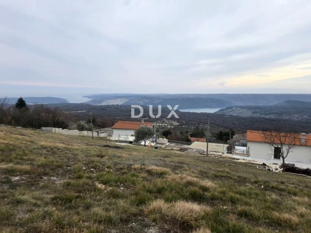 ISTRA, RABAC - Zemljište s pogledom na more i građevinskom dozvolom