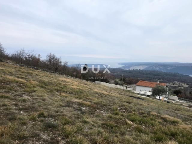 ISTRA, RABAC - Zemljište s pogledom na more i građevinskom dozvolom