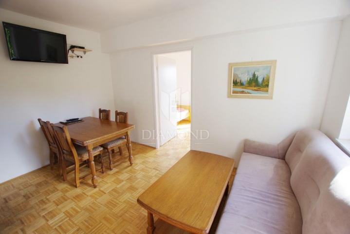 Rabac, Labin, apartmanska kuća s pogledom na more
