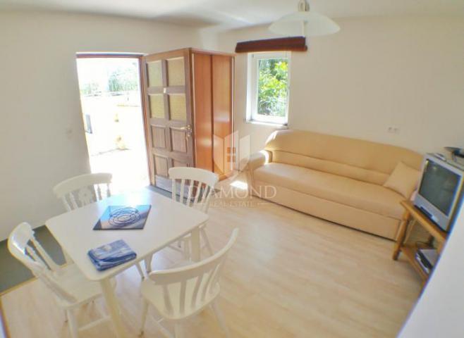 Rabac, Labin, apartmanska kuća s pogledom na more