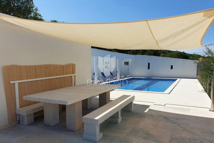Rabac, Labin, apartmanska kuća s pogledom na more