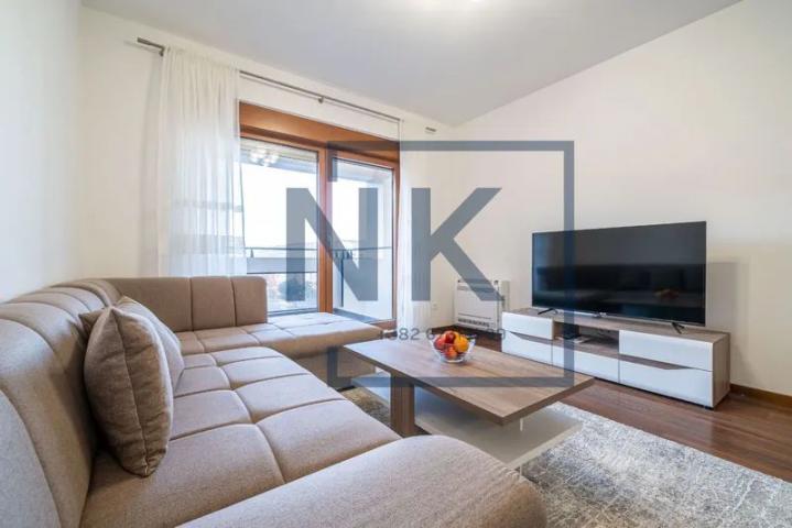 Najam/Izdavanje | Dvosoban stan | 70m2 | Podgorica, Master Kvart