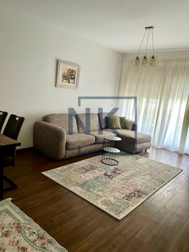 Najam/Izdavanje | Dvosoban stan | 72m2 | Podgorica, Master Kvart