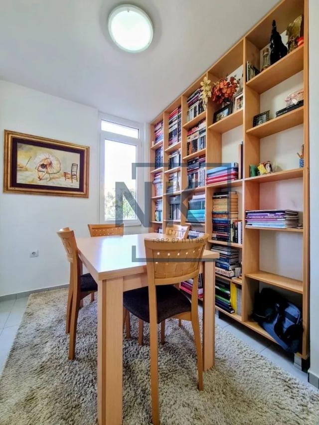 Najam/Izdavanje | Dvosoban stan | 76m2 | Podgorica, Blok 6