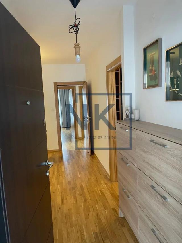 Najam/Izdavanje | Dvosoban stan | 87m2 | Podgorica, Malo Brdo