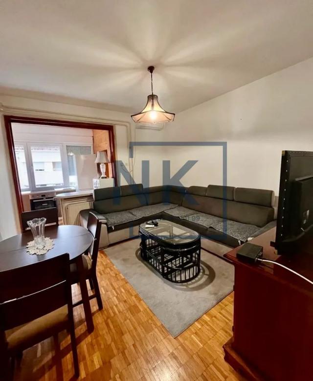 Najam/Izdavanje | Stan | 80m² | Podgorica, Centar