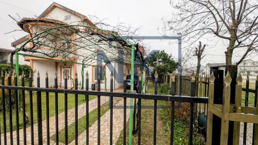 Prodaja | Kuća | 240m2 | Podgorica, Zagorič