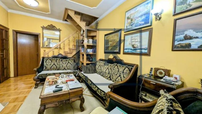 Prodaja | Kuća | 240m2 | Podgorica, Zagorič