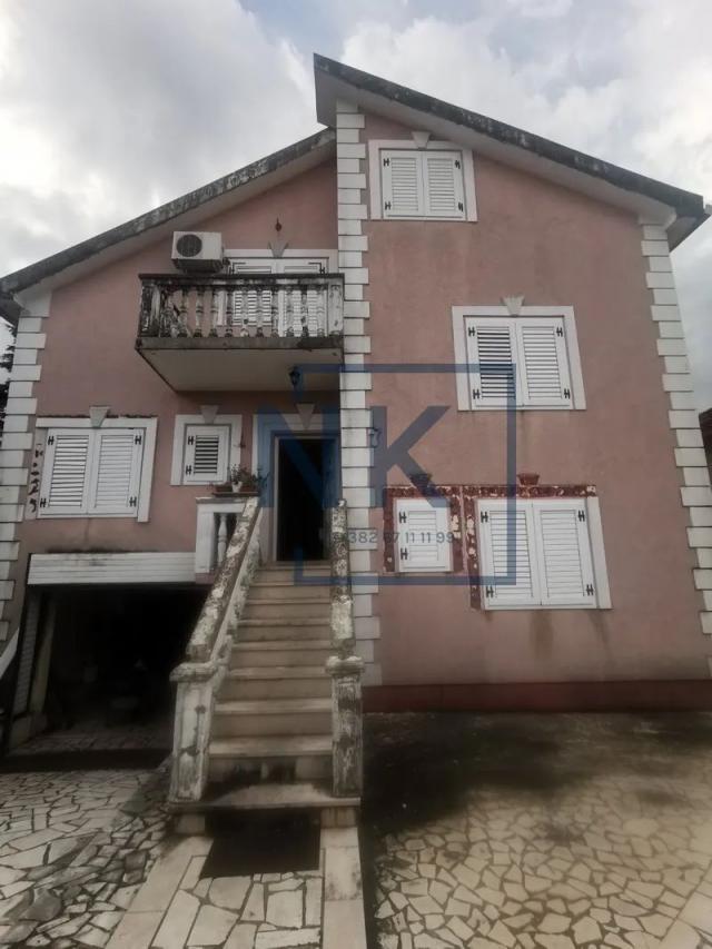 Prodaja | Kuća | 335m2 | Podgorica, Gornja Gorica