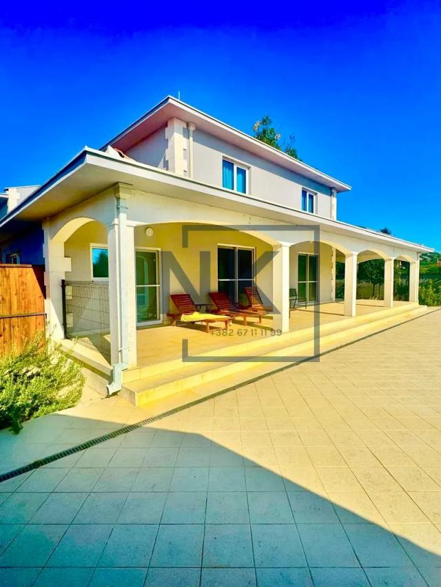 Najam/Izdavanje | Kuća | 450m2 | Podgorica, Donja Gorica